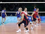 Российские волейболисты проиграли американцам и выбыли из золотой гонки