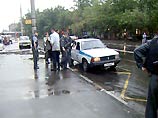 Милиционеры устроили драку со стрельбой в московском кафе и скрылись на джипе: есть раненые Милиционеры устроили драку со стрельбой в московском кафе и скрылись на джипе: есть раненые