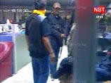 Нападавшие какое-то время удерживали студию, однако были арестованы подоспевшей полицией Нападавшие какое-то время удерживали студию, однако были арестованы подоспевшей полицией