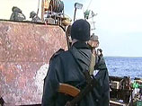 Конфликт между рыбаками и силовиками разгорелся в апреле, когда пограничники неожиданно стали арестовывать в Охотском море одно за одним приморские суда