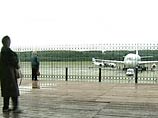 Иванов и Левитин пообещали развезти всех застрявших пассажиров AiRUnion до вечера Иванов и Левитин пообещали развезти всех застрявших пассажиров AiRUnion до вечера