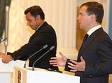 Медведев заявил Саркози, что Грузия должна вернуть свои войска в места постоянной дислокации