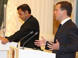 Медведев заявил Саркози, что Грузия должна вернуть свои войска в места постоянной дислокации Медведев заявил Саркози, что Грузия должна вернуть свои войска в места постоянной дислокации