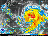 Тропический шторм "Густав" обрел в пятницу вечером силу урагана первой категории опасности