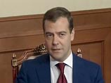 В субботу у Гордона Брауна состоялся телефонный разговор с президентом России, в котором Дмитрий Медведев попытался ослабить напряженность в отношениях Москвы и Евросоюза