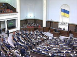 Партия регионов намерена настаивать, чтобы первым вопросом на первом после летних каникул заседании Верховной Рады Украины во вторник парламент принял совместную резолюцию-реакцию по событиям на Кавказе