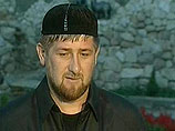 Чаще всего именно подручные пророссийского президента Чечни Рамзана Кадырова разыскивают по определенному адресу людей, сажают их в машину, после чего те исчезают, считает швейцарская газета