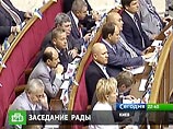 Верховная Рада направила президенту Виктору Ющенко запрос пяти депутатов с требованием увольнения Виктора Балоги с должности главы секретариата президента