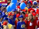 В Москве День города празднуют сотни тысяч человек В Москве День города празднуют сотни тысяч человек