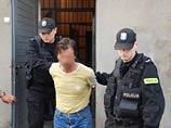 В Польше пойман маньяк, подражавший Йозефу Фрицлю: его дочь 6 лет была секс-рабыней В Польше пойман маньяк, подражавший Йозефу Фрицлю: его дочь 6 лет была секс-рабыней