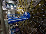 Большой адронный коллайдер (БАК) - ускоритель протонов, построенный на территории Швейцарии и Франции, не имеет аналогов в мире
