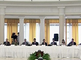 Путин рассказал об НПО, пытавшихся нанести России "второй удар" на Кавказе Путин рассказал об НПО, пытавшихся нанести России "второй удар" на Кавказе