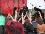 Православный священник открыл в интернете страничку для рок-музыкантов