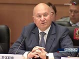 Юрий Лужков хочет продлить до пяти лет полномочия следующих мэра и городской думы