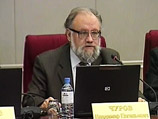 Председатель Центризбиркома Владимир Чуров объясняет случившееся техническими работами на сервере и обещает вернуть все на место Председатель Центризбиркома Владимир Чуров объясняет случившееся техническими работами на сервере и обещает вернуть все на место