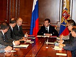 Совбез утвердил госполитику РФ в Арктике до 2020 года: мы будем добывать там нефть и газ, если нас не опередят США и Канада Совбез утвердил госполитику РФ в Арктике до 2020 года: мы будем добывать там нефть и газ, если нас не опередят США и Канада