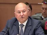 Мэр Москвы Юрий Лужков призвал к пересмотру условий договора о дружбе и сотрудничестве между Россией и Украиной