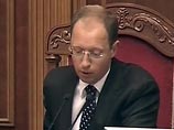 В свою очередь, председатель Верховной Рады Украины Арсений Яценюк не дал возможности народным депутатам принять этот законопроект в целом, на чем настаивали депутаты от фракций БЮТ и Партии регионов