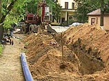 В это время на Урале, где процесс подключения жилого фонда и социальных объектов к теплоносителю уже идет, наблюдаются серьезные затруднения, связанные с авариями В это время на Урале, где процесс подключения жилого фонда и социальных объектов к теплоносителю уже идет, наблюдаются серьезные затруднения, связанные с авариями