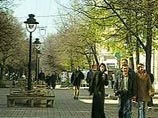 Жириновский на украинском ТВ: Россия защитит в Крыму своих граждан, если над ними будут "издеваться" и "бомбить" Жириновский на украинском ТВ: Россия защитит в Крыму своих граждан, если над ними будут "издеваться" и "бомбить"