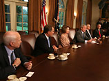 К такому выводу Обама пришел после совещания у президента Джорджа Буша, на котором также присутствовал и Маккейн