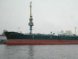 У побережья США сел на мель российский танкер с нефтью У побережья США сел на мель российский танкер с нефтью