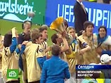 "Зенит" подозревают в подкупе "Баварии" в полуфинале Кубка УЕФА "Зенит" подозревают в подкупе "Баварии" в полуфинале Кубка УЕФА