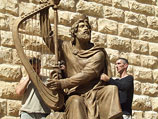 Иерусалимские иудеи-ортодоксы озабочены формой уха нового памятника царю Давиду