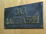 В Хабаровске начался суд над двумя националистами, устроившими митинг с антисемитскими и антиправительственными лозунгами
В Хабаровске начался суд над двумя националистами, устроившими митинг с антисемитскими и антиправительственными лозунгами