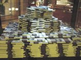 Отток капитала из России за последние два месяца составил 33 млрд долларов Отток капитала из России за последние два месяца составил 33 млрд долларов