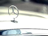 Московскому поджигателю машин, оторвавшему эмблему Mercedes, инкриминируют грабеж