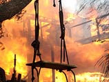 В огне погибли два человека, около 1200 человек были эвакуированы В огне погибли два человека, около 1200 человек были эвакуированы