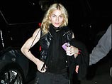 Официальный представитель американской поп-дивы Мадонны (Луизы Чикконе) в среду объявила о ее разводе с британским режиссером Гаем Ричи