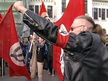 Перед визитом президента Медведева в Таганрог милиция не выпускает местных нацболов из квартир Перед визитом президента Медведева в Таганрог милиция не выпускает местных нацболов из квартир
