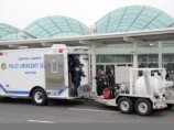Американец пытался пронести на борт самолета в США взрывное устройство, нож и петарды Американец пытался пронести на борт самолета в США взрывное устройство, нож и петарды