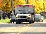 Неизвестный открыл огонь по ученикам старшей школы имени Генри Форда в американском городе Детройт штата Мичиган, погиб один подросток
