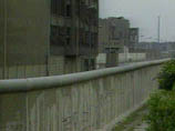 В Германии займутся восстановлением росписи Берлинской стены 
