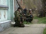 В селе Галашки ищут боевиков, атаковавших воинскую колонну В селе Галашки ищут боевиков, атаковавших воинскую колонну