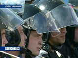 Более 100 участников акции, посвященной годовщине создания Украинской повстанческой армии, в субботу были задержаны в Киеве за невыполнение требований милиции