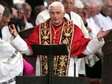 Бенедикт XVI хотел посетить Израиль, но не может этого сделать из-за отношения евреев к личности Пия XII Бенедикт XVI хотел посетить Израиль, но не может этого сделать из-за отношения евреев к личности Пия XII