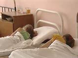 В Челябинске на уроке труда девочка накормила одноклассниц кашей с "Пемолюксом": 12 человек в больнице