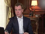 Медведев "обновил" свой видеоблог: рассказал россиянам о финансовом кризисе