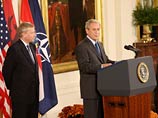 Президент США Джордж Буш вновь заверил Украину и Грузию в поддержке их планов по вступлению в НАТО Президент США Джордж Буш вновь заверил Украину и Грузию в поддержке их планов по вступлению в НАТО