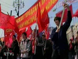 "Новые известия": масштабов советского комсомола не удалось достичь ни одному из 400 российских молодежных движений "Новые известия": масштабов советского комсомола не удалось достичь ни одному из 400 российских молодежных движений