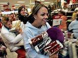 Американские ритейлеры вынуждены идти на крупные скидки: больших прибылей от рождественских распродаж не будет Американские ритейлеры вынуждены идти на крупные скидки: больших прибылей от рождественских распродаж не будет