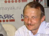 Говорить о "среднесрочной угрозе девальвации" рубля при имеющихся международных резервах России, "которые составляют 500 миллиардов долларов", нельзя, заявил независимый инвестконсультант Сергей Алексашенко Говорить о "среднесрочной угрозе девальвации" рубля при имеющихся международных резервах России, "которые составляют 500 миллиардов долларов", нельзя, заявил независимый инвестконсультант Сергей Алексашенко