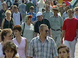 Российские потребители готовы меньше развлекаться во время кризиса, хотя продавцы пока наблюдают обратное Российские потребители готовы меньше развлекаться во время кризиса, хотя продавцы пока наблюдают обратное