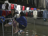 Жертвами сильнейшего наводнения во Вьетнаме стали уже 20 человек