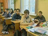 Почти 100 тысяч российских школьников учатся в условиях антисанитарии