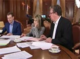 Медведев в видеоблоге озвучил "анонс" Послания Федеральному собранию Медведев в видеоблоге озвучил "анонс" Послания Федеральному собранию